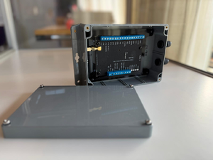 Båtlarmscentral TR5Z 4G/5G, I tät box